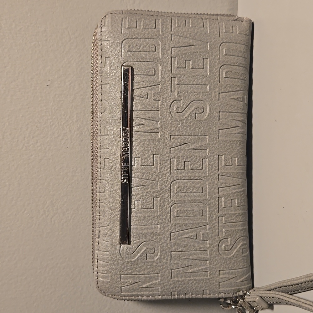 Steve Madden Monogram Wristlet Gray